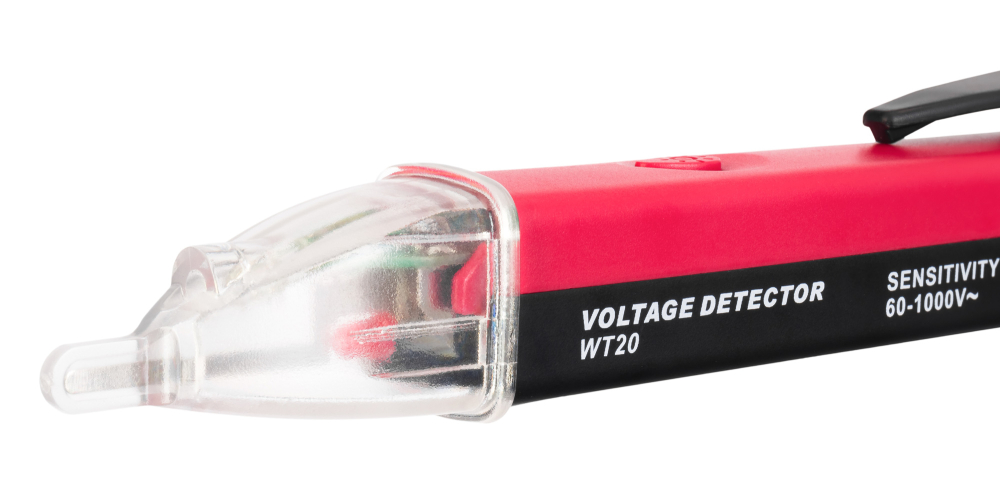 LEV-81726_3.jpg